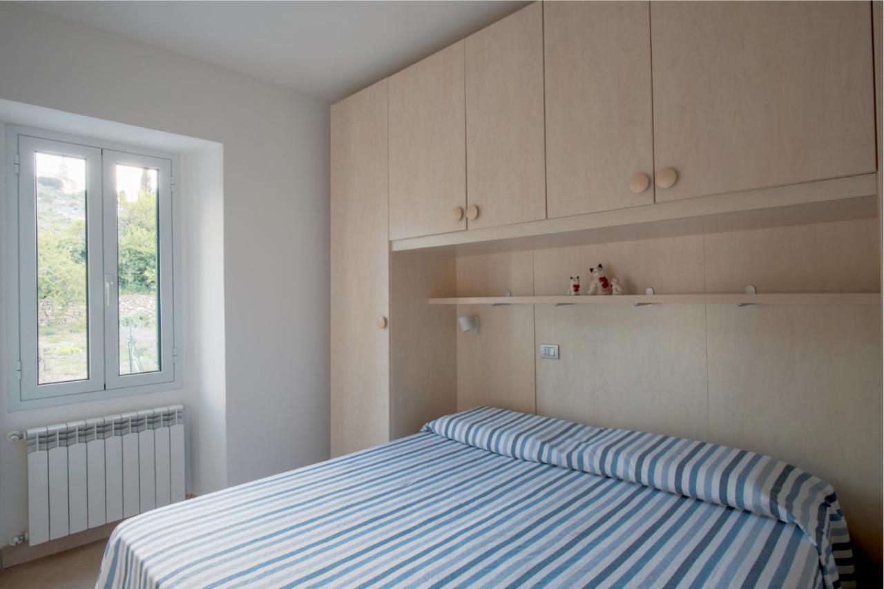 La Quercia Casa Vacanza Imperia Luaran gambar
